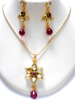 kundan-wholesale-pendants-1520KP816